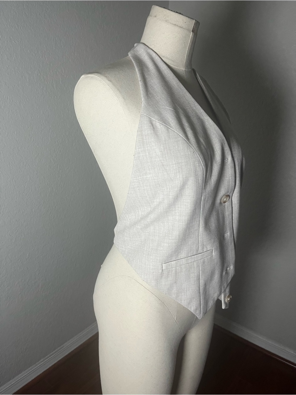 Ivory Button Front Halter Vest - Picture 2 of 5